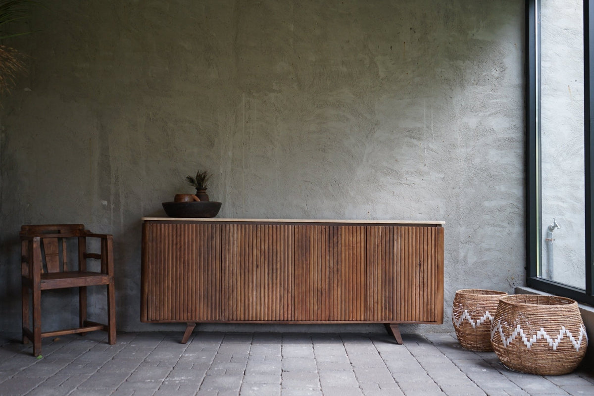 Dressoir Mahindra 200cm travertine blad - Goa Editions