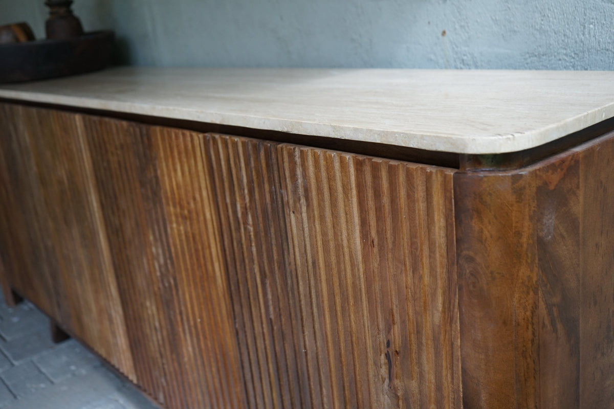 Dressoir Mahindra 200cm travertine blad - Goa Editions