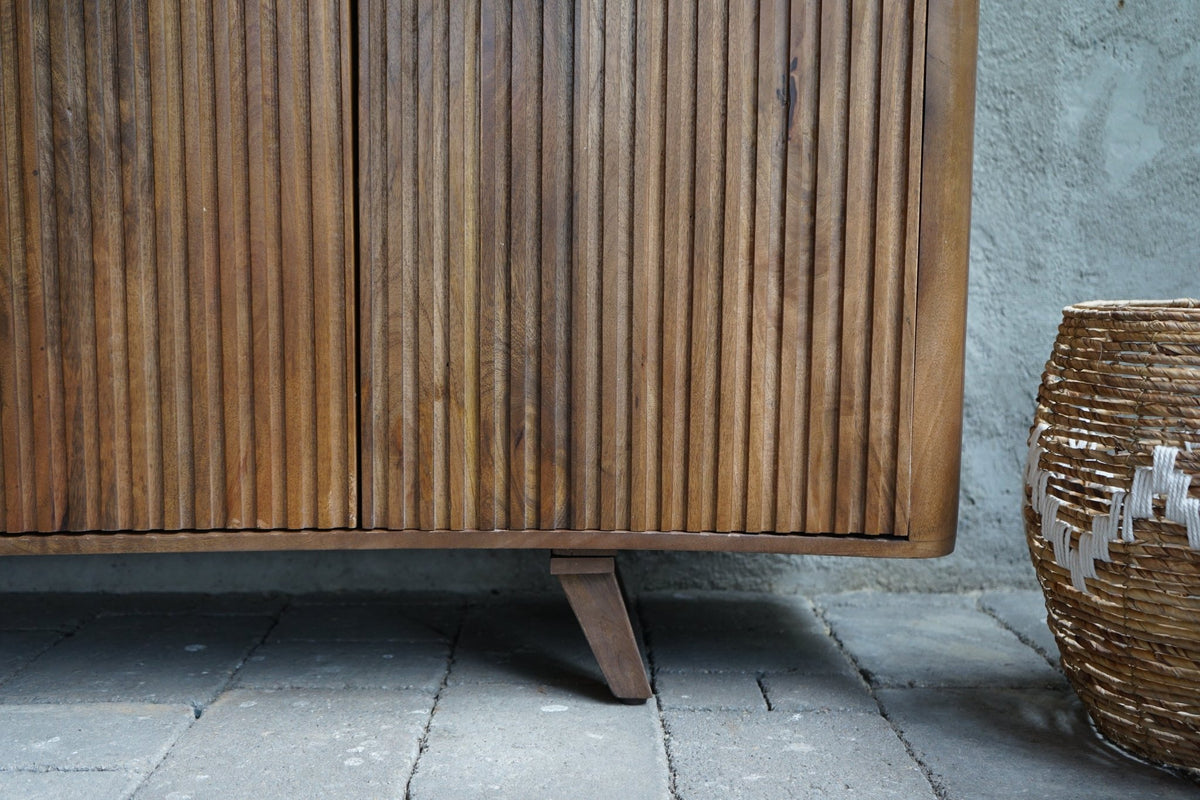 Dressoir Mahindra 200cm travertine blad - Goa Editions