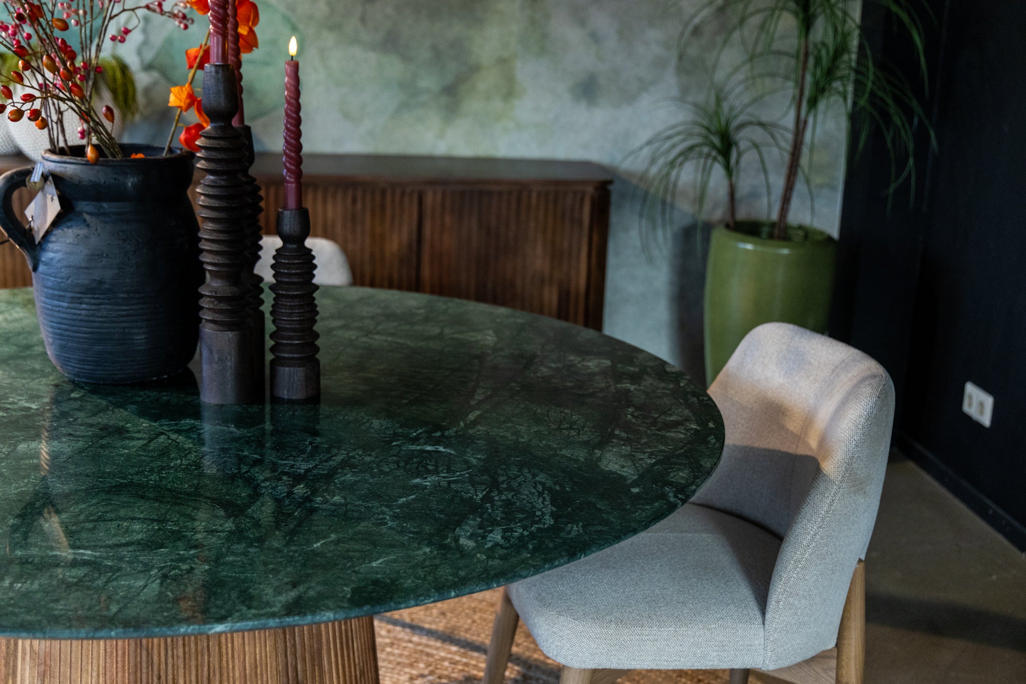 Ronde eettafel groen marmer Agonda 130 en 150cm - Goa Editions