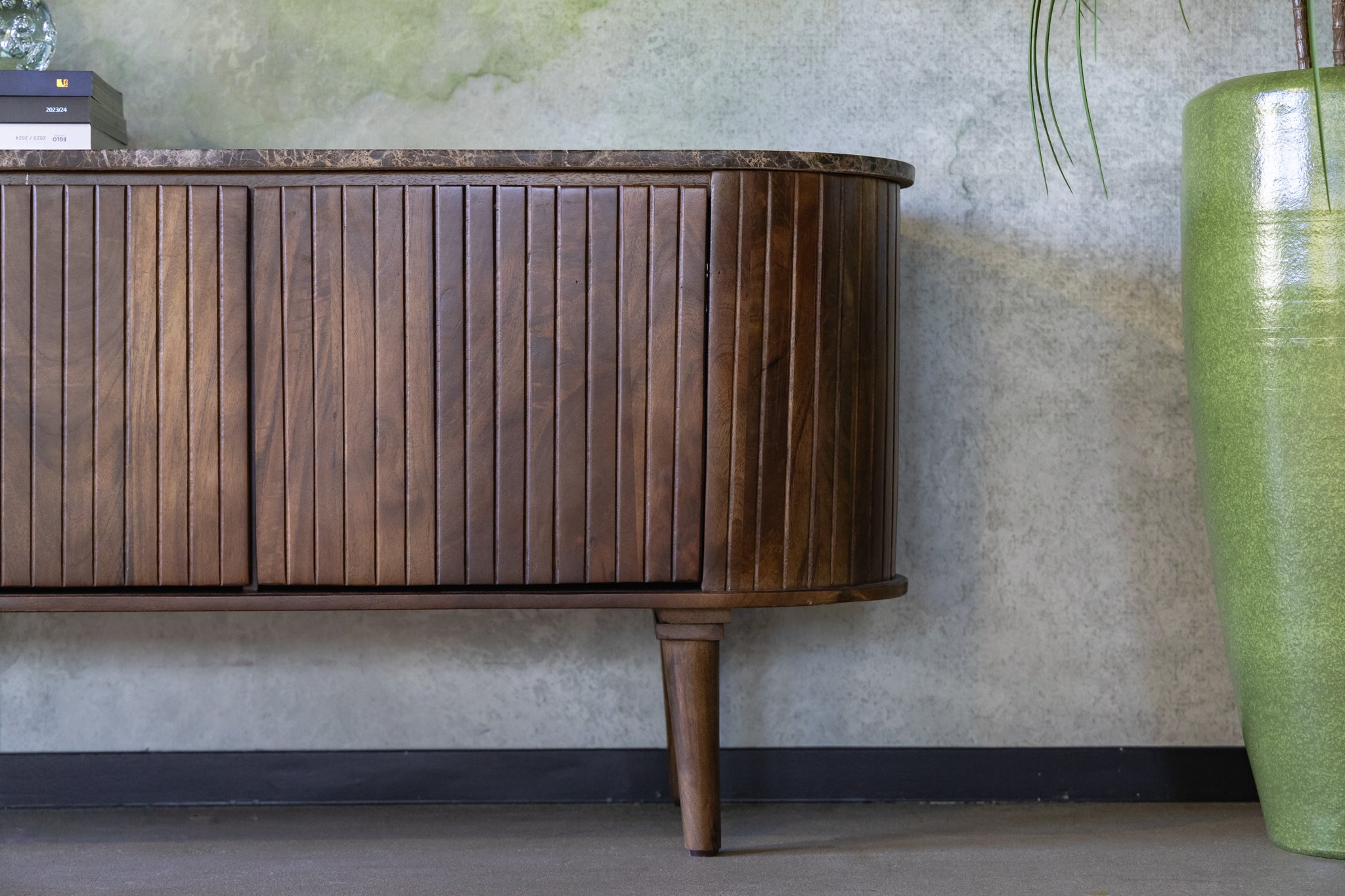 Tv - meubel Anjuna 160cm bruin marmer walnoot - Goa Editions