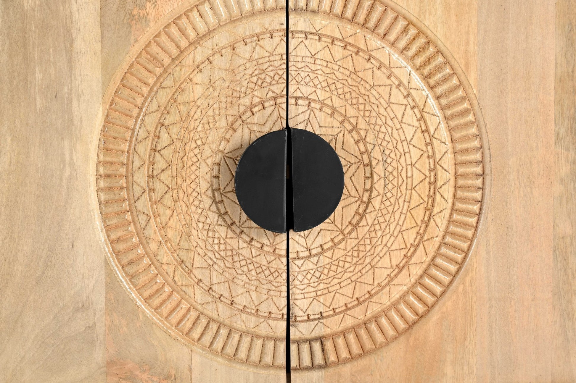Televisiemeubel met houtsnijwerk Budi 200 cm - Goa Editions