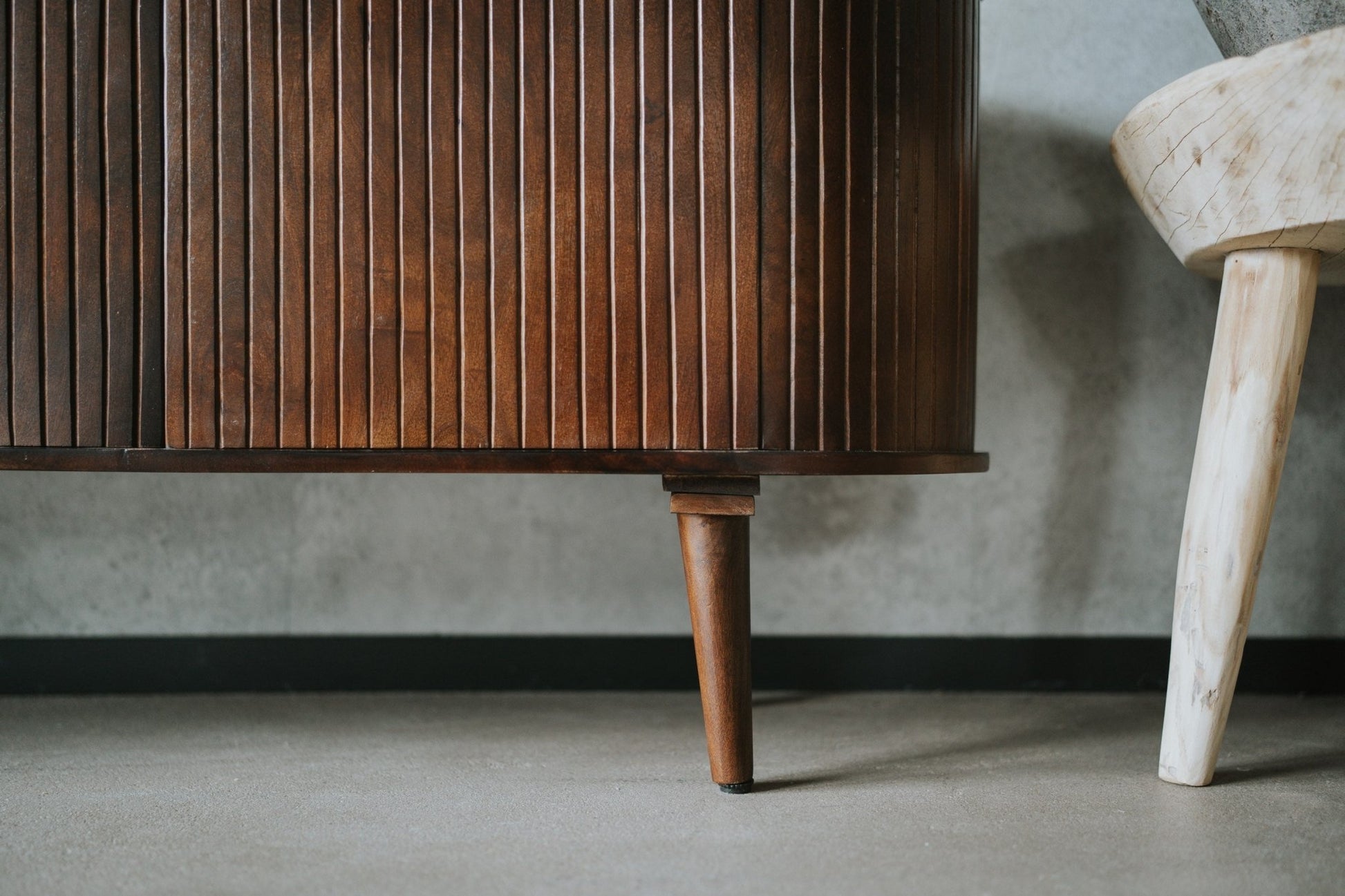Japandi tv - meubel Anjuna 160cm marmer walnoot - Goa Editions