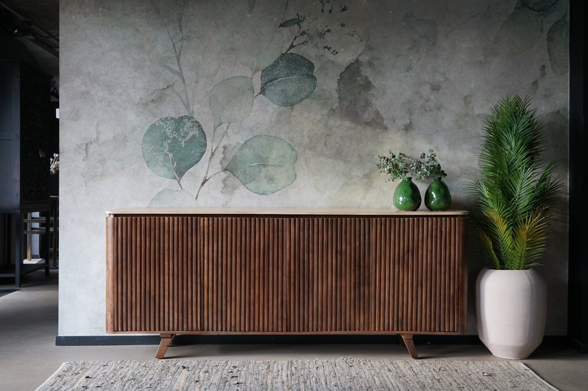 Dressoir Mahindra 160cm travertine blad - Goa Editions