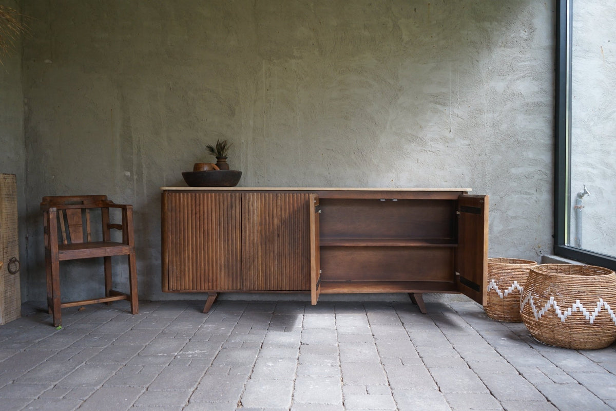 Dressoir Mahindra 200cm travertine blad - Goa Editions