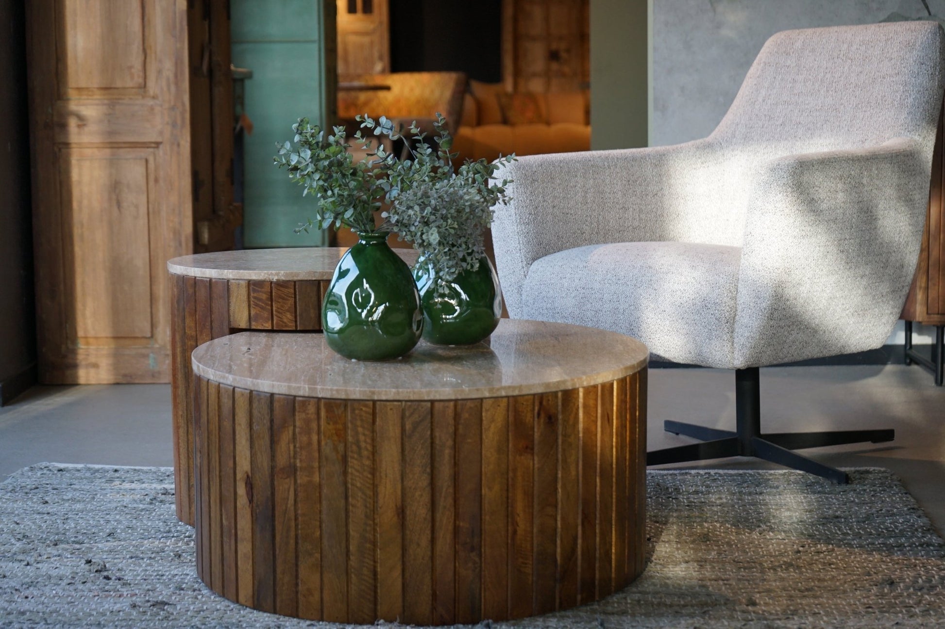 Salontafelset Tirlot travertine top - Goa Editions