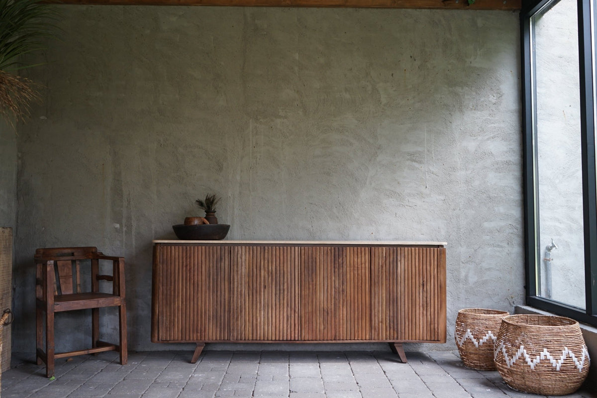 Dressoir Mahindra 200cm travertine blad - Goa Editions