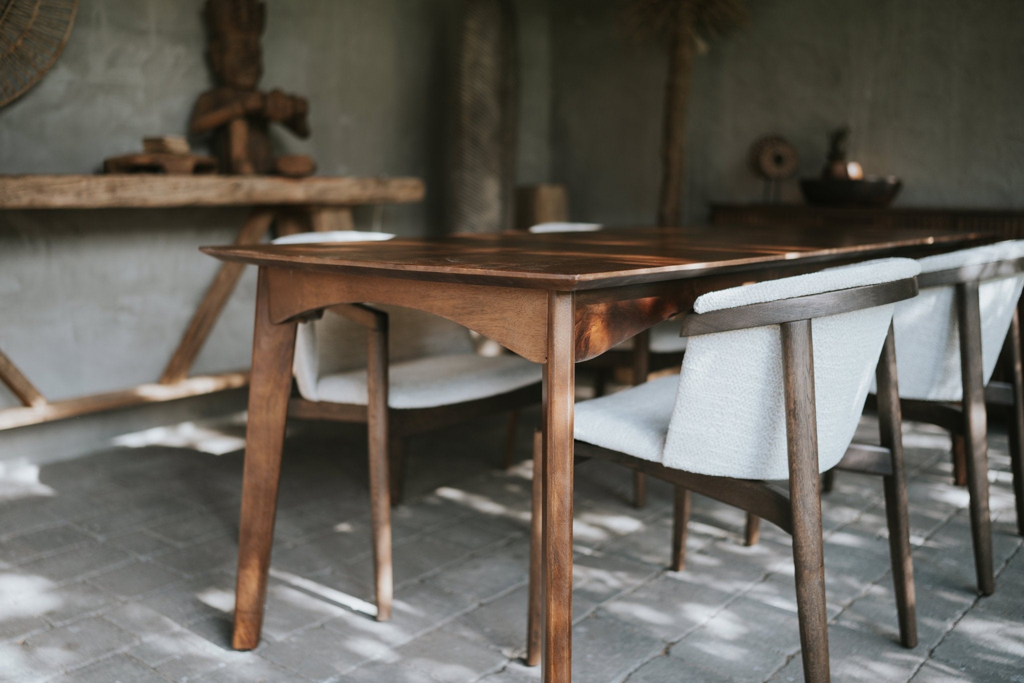 Eettafel candolim vintage stijl walnoot - Goa Editions
