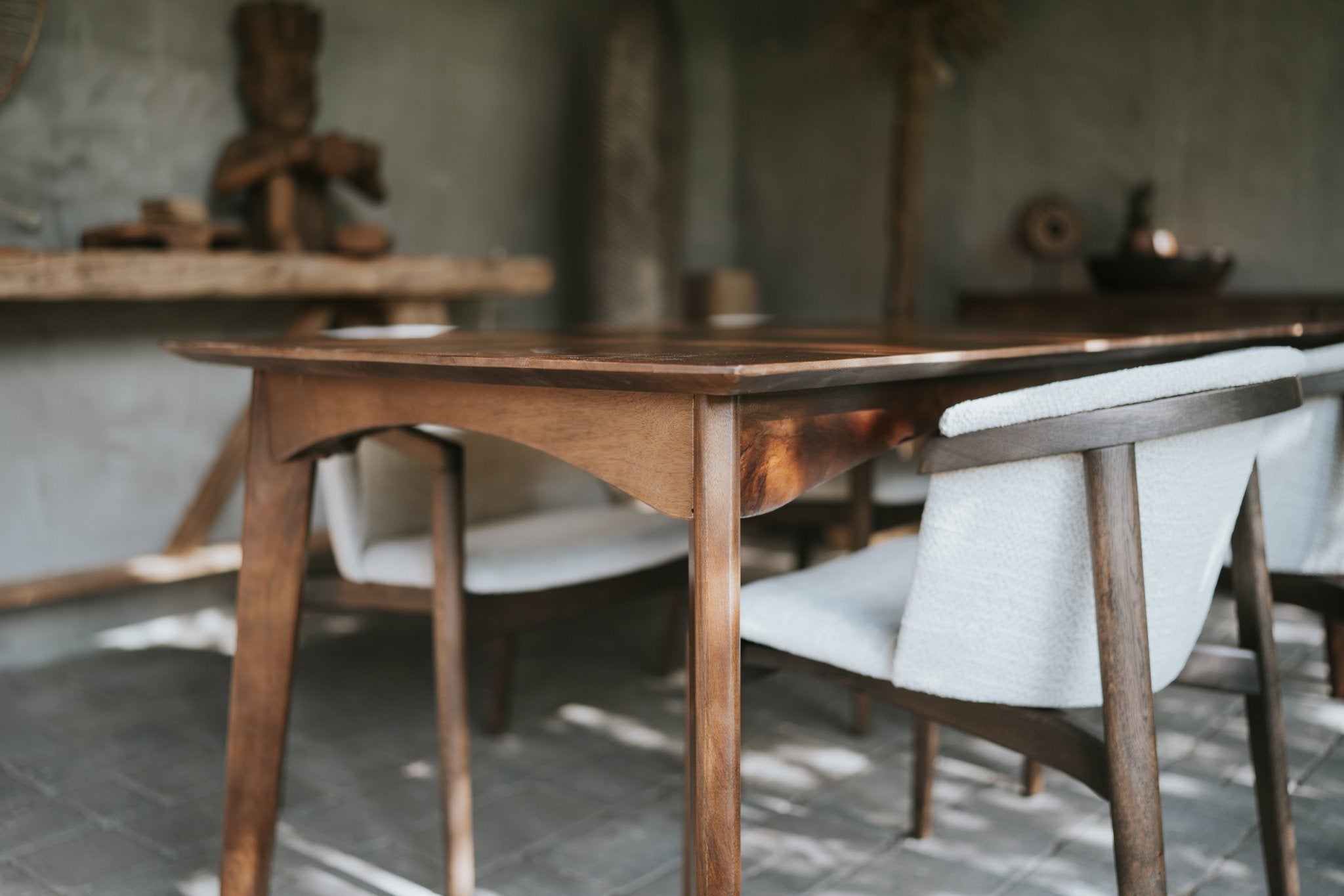 Eettafel candolim vintage stijl walnoot - Goa Editions