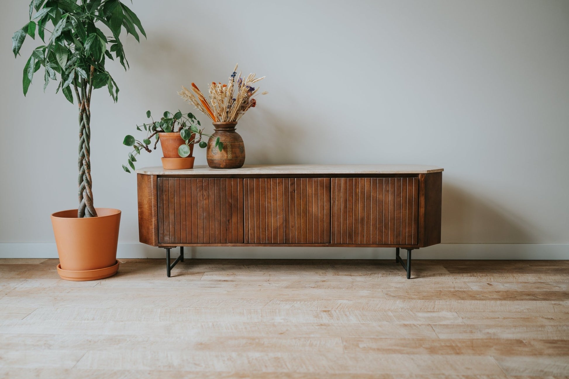 Tv meubel Candolim 160cm 45° Hoeken - Goa Editions